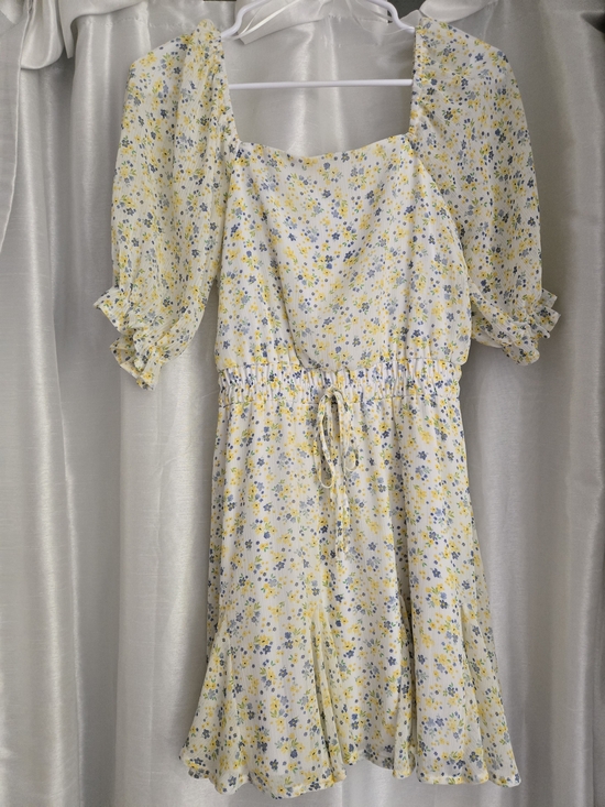 miami Dresses & Skirts - Mi Ami Yellow Floral Square-Neck Mini Dress